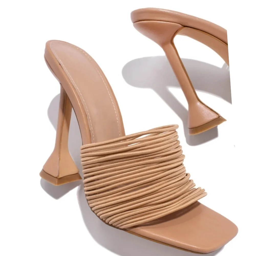 Bella Chrome Nude Heel - Picture 2 of 4